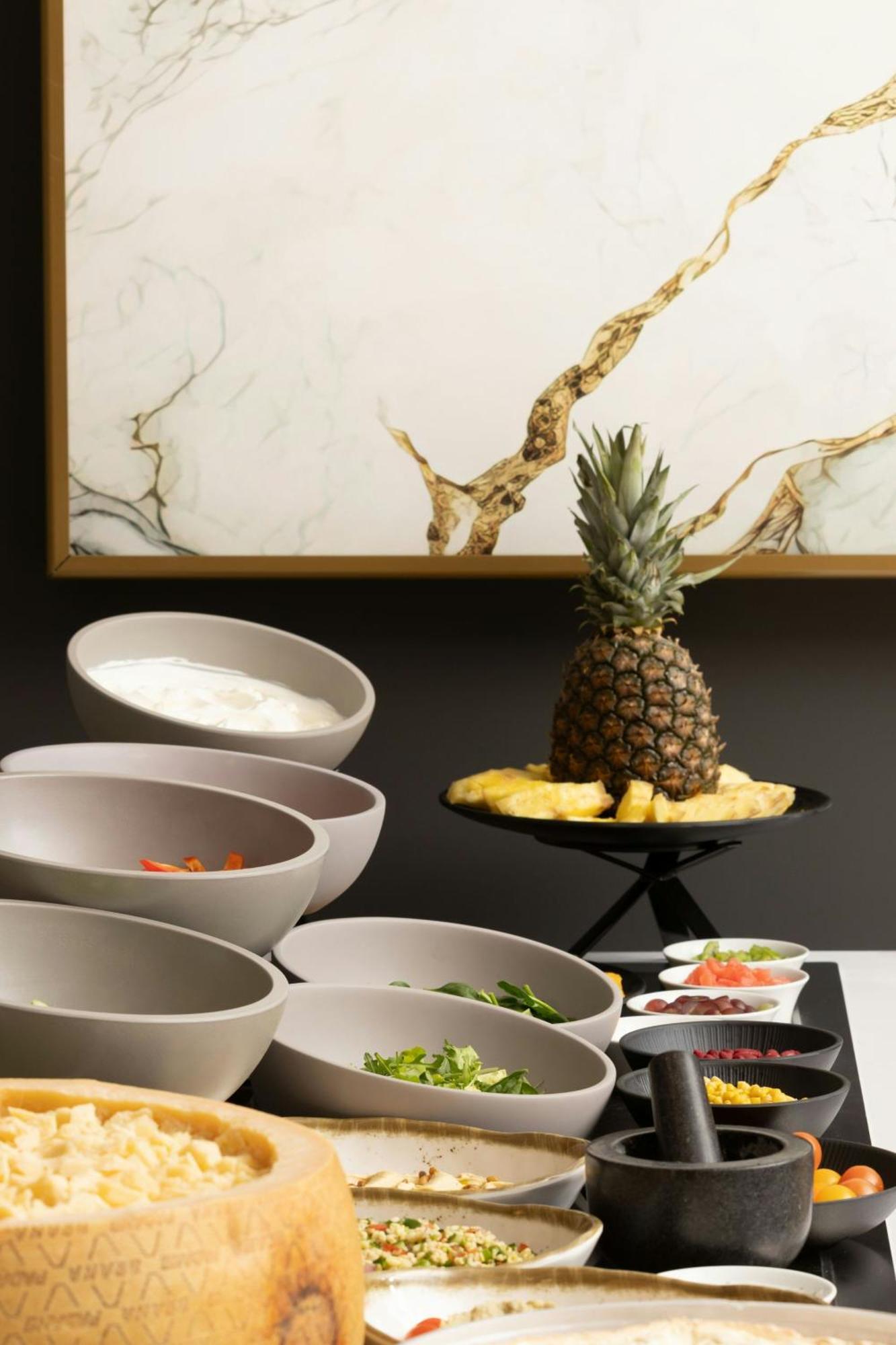 Courtyard By Marriott Cluj - Napoca Downtown 호텔 외부 사진