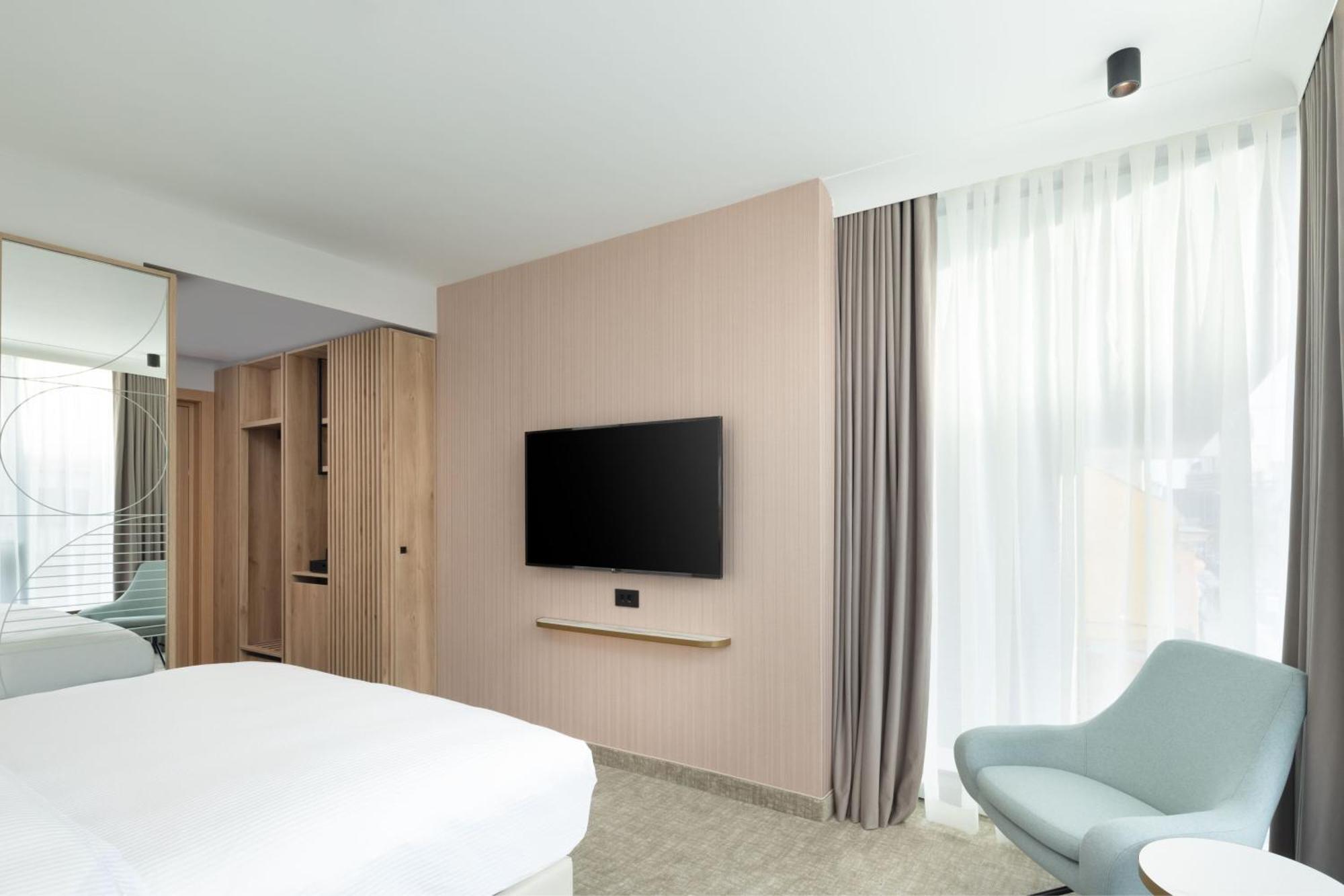 Courtyard By Marriott Cluj - Napoca Downtown 호텔 외부 사진